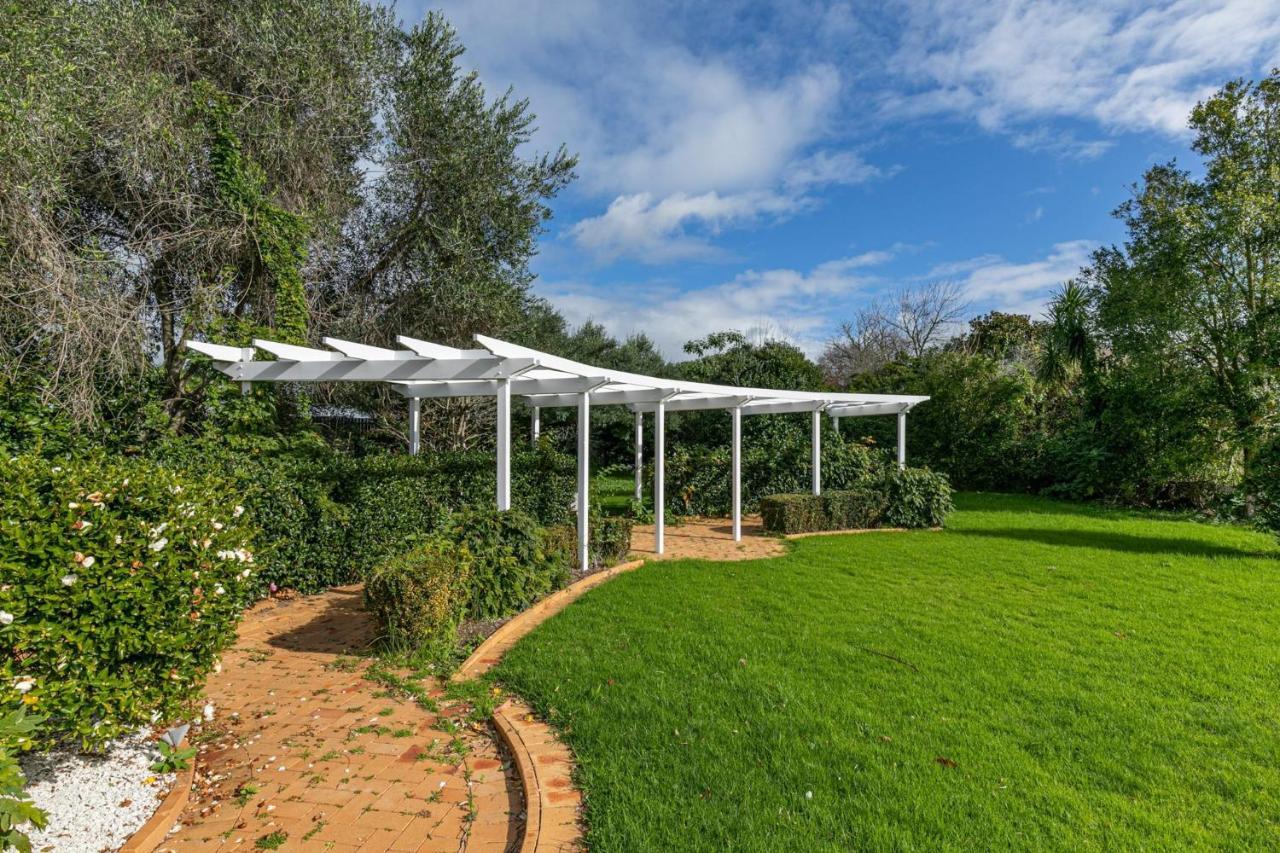 A Majestic Slice Of Heaven Villa Karaka Exterior foto